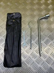 Набор инструментов штатный Mitsubishi L200 (2006-2015) 2006 2.5 D 4D56