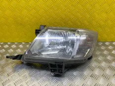 Фара левая Toyota Hilux (2005-2015) 2013 811500K400 2.5 D 2KDFTV