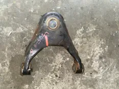 Рычаг передний правый Mitsubishi L200 (2015-2022) 2017 4010A148 ПИКАП 2.4 D 4N15