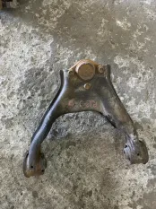 Рычаг передний правый Mitsubishi Pajero Sport II (2008-2017) 2008 4010A104 ВНЕДОРОЖНИК 3.2 D 4M41