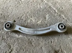 Рычаг задний Chrysler Pacifica I (2003-2008) 2004 4743246AA 3.5 I EGN