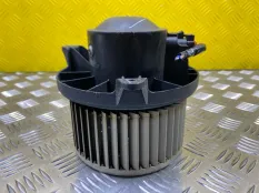 Моторчик печки Nissan Navara (D40) 2004-2015 2010 27226EB31A ПИКАП 2.5 D YD25DDTI