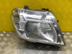 Фара правая Nissan Navara (D40) 2004-2015 2012 260105X00B ПИКАП 2.5 D YD25DDTI