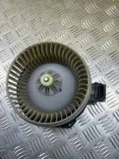 Моторчик печки Toyota Hilux (2005-2015) 2013 8710302460 ПИКАП 3.0 D 1KDFTV