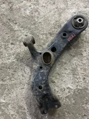 Рычаг передний нижний левый Toyota Rav 4 (CA40) (2012-2019) 2013 4806942060 2.0 D 1ADFTV