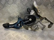 Педаль стояночного тормоза Lexus RX 300 (2003-2008) 2003 4620048040 ВНЕДОРОЖНИК 3.0 I 1MZFE