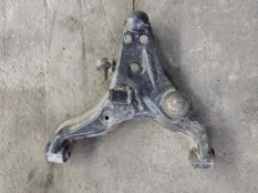 Рычаг передний нижний правый Mitsubishi L200 (2015-2022) 2021 4013A472 ПИКАП 2.4 D 4N15