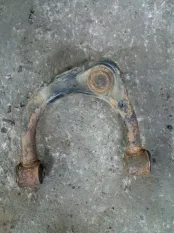 Рычаг передний правый Toyota Hilux (2005-2015) 2014 486100K040 ПИКАП 3.0 D 1KDFTV