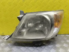 Фара левая Toyota Hilux (2005-2015) 2010 811500K180