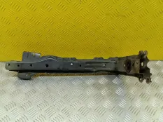 Планка под капот Toyota Rav 4 (CA40) (2012-2019) 2013 5208542040 2.2 D 2ADFTV