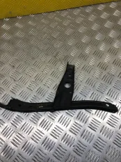 Кронштейн крепления замка капота Toyota Hilux (2005-2015) 2015 532080K010 ПИКАП 2.5 D 2KDFTV