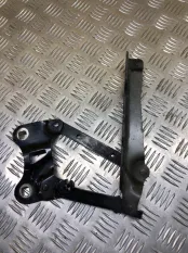 Петля капота Land Rover Range Rover Sport II (2013-2022) 2016 LR036584 3.0 D SDV6, левая