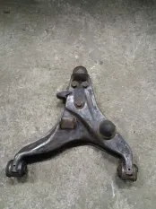 Рычаг передний нижний правый Mitsubishi L200 (2006-2015) 2009 4013A088 ПИКАП 2.5 D 4D56