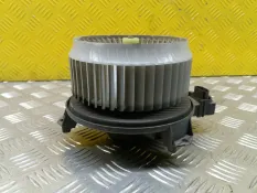 Моторчик печки Toyota Hilux (2005-2015) 2013 8710302470 ПИКАП 3.0 D 1KDFTV
