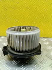 Моторчик печки ISUZU Elf VI (2014-2023) 2021 8981839240 ГРУЗОВОЙ 3.0