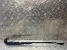 Щеткодержатель (поводок стеклоочистителя, дворник) Chrysler Voyager IV (2000-2007) 2003 04717365B МИНИВЭН 2.5 D CRD