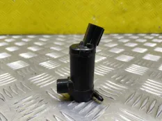 Насос омывателя фар Mitsubishi L200 (2006-2015) 2007 8260A008 ПИКАП 2.5 D 4D56