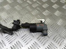 Насос (моторчик) омывателя стекла Nissan Pathfinder (R51M) 2004-2013 2008 28920BU010 2.5 D YD25DDTI