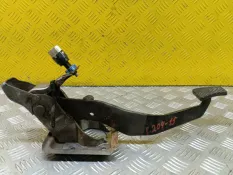 Педаль тормоза Mitsubishi L200 (2006-2015) 2011 4620A014 ПИКАП 2.5 D 4D56