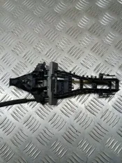 Кронштейн ручки двери Land Rover Range Rover Evoque I (2011-2018) 2016 BJ32224N02 2.0 D 204DTD