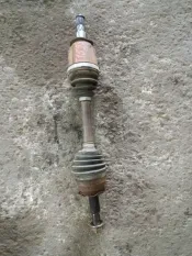 Полуось передняя левая (приводной вал, ШРУС) Nissan Pathfinder (R51M) 2004-2013 2006 39100EB310 ВНЕДОРОЖНИК 2.5 D YD25DDTI