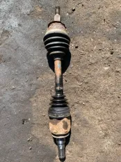 Полуось передняя правая (приводной вал, ШРУС) Nissan Pathfinder (R51M) 2004-2013 2010 39100EB300 2.5 D YD25DDTI