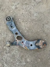 Рычаг передний нижний левый Toyota Rav 4 (XA30) (2005-2014) 2009 4806942050 3.5 I 2GRFE