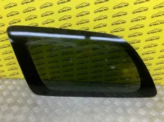 Стекло кузовное боковое левое Toyota Sequoia II 2008 - 2022 2013 627200C050 ВНЕДОРОЖНИК 5.7 I 3URFE