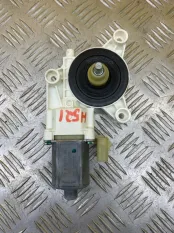 Моторчик стеклоподъемника задний правый Chrysler Grand Voyager V (2008-2015) 2009 68030660AA МИНИВЭН 2.8 D