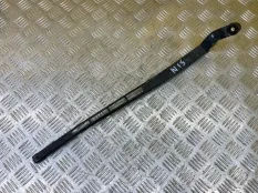 Щеткодержатель (поводок стеклоочистителя, дворник) Toyota Tundra II (2006-2022) 2015 852110C020 ПИКАП 5.7 I 3URFBE