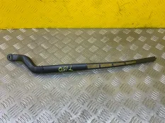 Щеткодержатель (поводок стеклоочистителя, дворник) Toyota Tundra II (2006-2022) 2020 852210C021 ПИКАП 5.7 I 3URFE