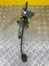 Педаль сцепления Dacia Duster 2010-2017 2016 465033265R 1.6 I