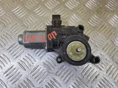 Моторчик стеклоподъемника передний правый Volkswagen Amarok (2010-2016) 2010 6R0959802E ПИКАП 2.0 D CDBA