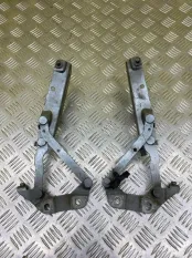 Петля капота Land Rover Range Rover Evoque I (2011-2018) 2014 LR001562 2.2 D 224DT