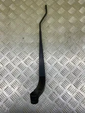 Щеткодержатель (поводок стеклоочистителя, дворник) Cadillac Escalade (2014-2021) 2016 22814858 ВНЕДОРОЖНИК 6.2 I L86