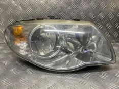 Фара правая Chrysler Voyager IV (2000-2007) 04857832AC