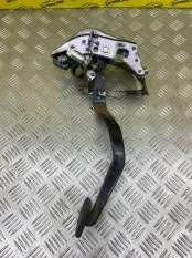 Педаль сцепления Toyota Hilux (2005-2015) 2013 313010K180 ПИКАП 2.5 D 2KDFTV