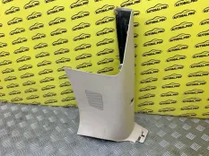 Обшивка стойки задней левой Cadillac Escalade (2006-2014) 2008 15901362 ВНЕДОРОЖНИК 6.2 I L92