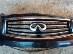 Решетка радиатора Infiniti QX70 (2013-2017) 2014 3.0 D