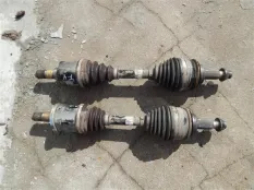 Полуось передняя левая (приводной вал, ШРУС) Toyota Hilux (2015-2021) 2020 2.4 D 2GDFTV