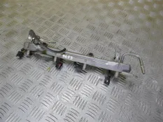 Топливная рампа Toyota Tundra II (2006-2022) 2007 5.7 I 3URFE