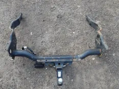 Прицепное устройство (фаркоп) Toyota Tundra II (2006-2022) 2007 519080C040 5.7 I 3URFE
