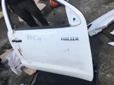 Дверь передняя правая Toyota Hilux (2005-2015) 2010 2.5 D 2KDFTV