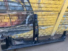 Порог правый Nissan Navara (D22) 1998-2007 2004 2.5 D
