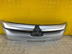 Решетка радиатора Mitsubishi L200 (2015-2022) 2019 7450B291ZZ ПИКАП 2.4 D 4N15