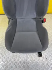 Сиденье переднее Toyota Land Cruiser Prado 150 (2009-2023) 2012 2.7 I 2TRFE, правое