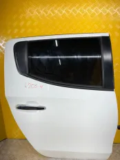 Дверь задняя правая Mitsubishi L200 (2015-2022) 2019 ПИКАП 2.4 D 4N15