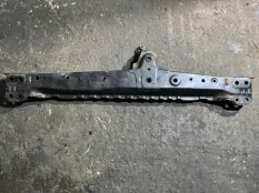 Балка под радиатор Toyota Rav 4 (CA40) (2012-2019) 2014 5710442070 ВНЕДОРОЖНИК 2.2 D