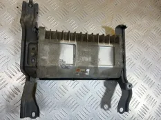 Усилитель музыкальный Toyota Land Cruiser Prado 150 (2009-2023) 2014 86280OWB70 ВНЕДОРОЖНИК 3.0 D 1KDFTV