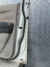 Дверь передняя правая Mitsubishi L200 (2006-2015) 2012 2.5 D 4D56